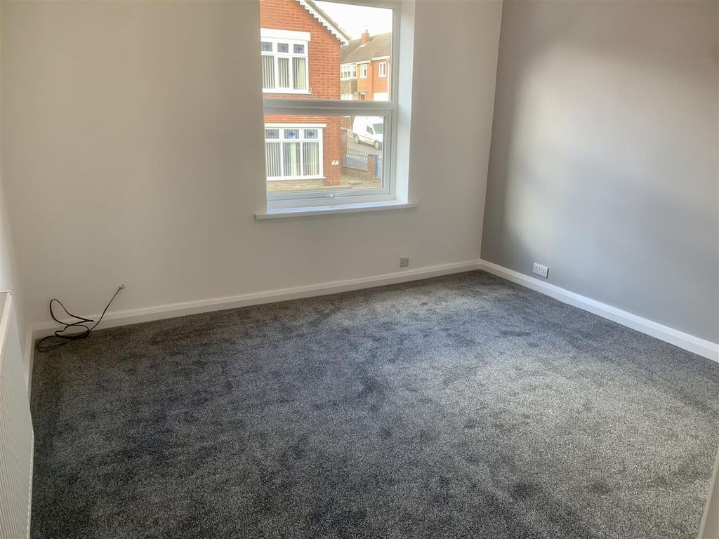 Property photo 2 of 14 Img_5447.Jpg