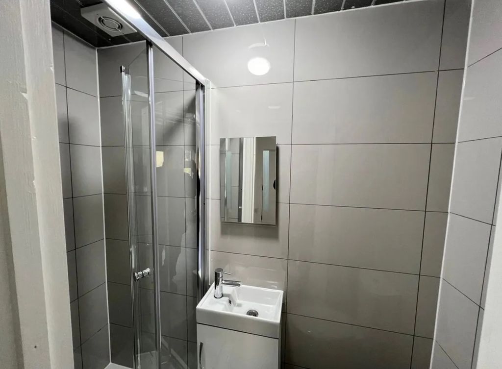 Property photo 2 of 2