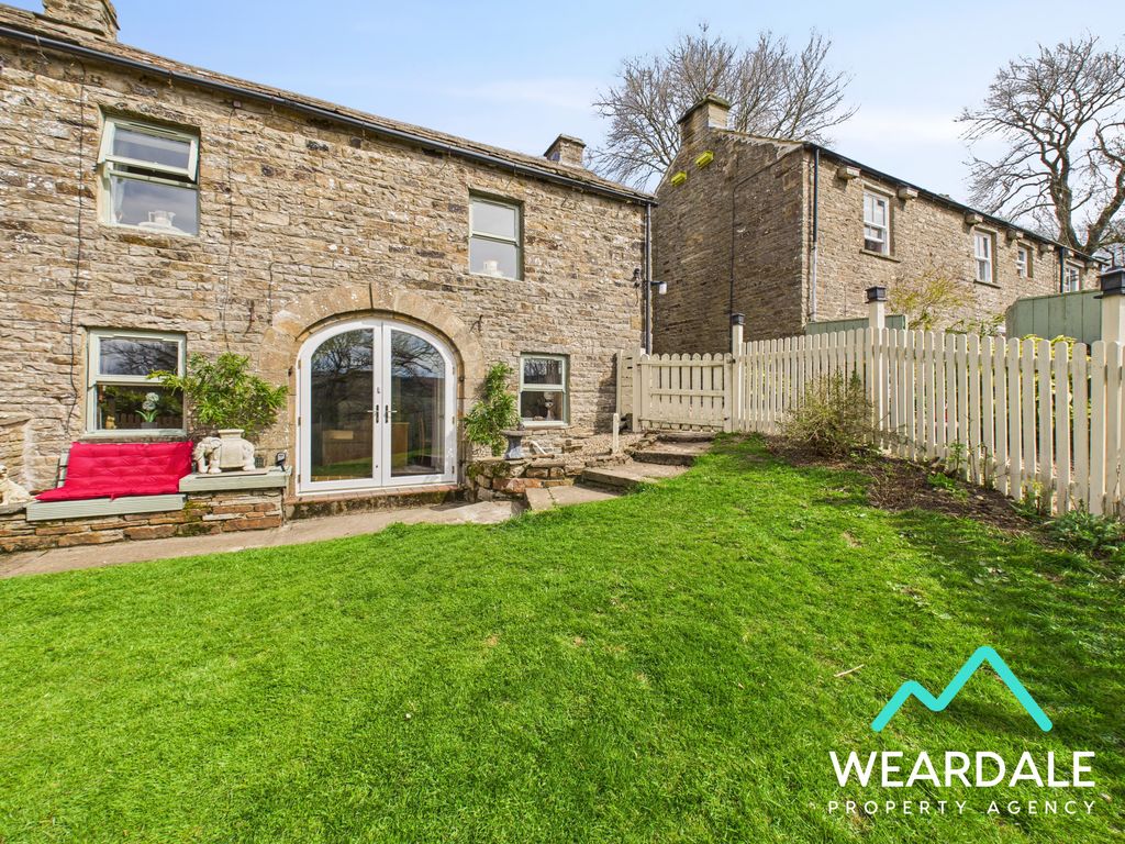 Property photo 1 of 37