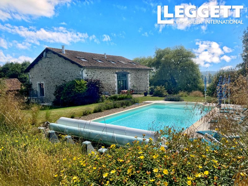 Property photo 3 of 10