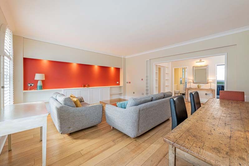 Property photo 1 of 10 1.26 Clivedon Place Rec 1