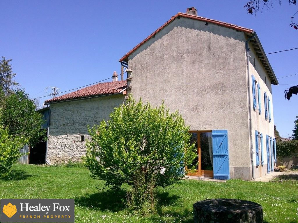 Property photo 2 of 40 26A15F51667349