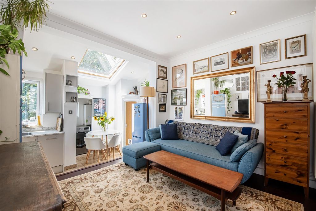 Property photo 2 of 17 Helliwell &amp; Co