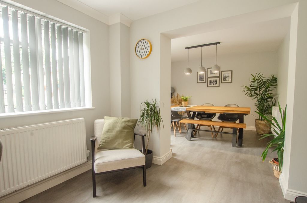 Property photo 2 of 16 2 Mayfield Close Tps Bodmin Branch 01208 74182 -22