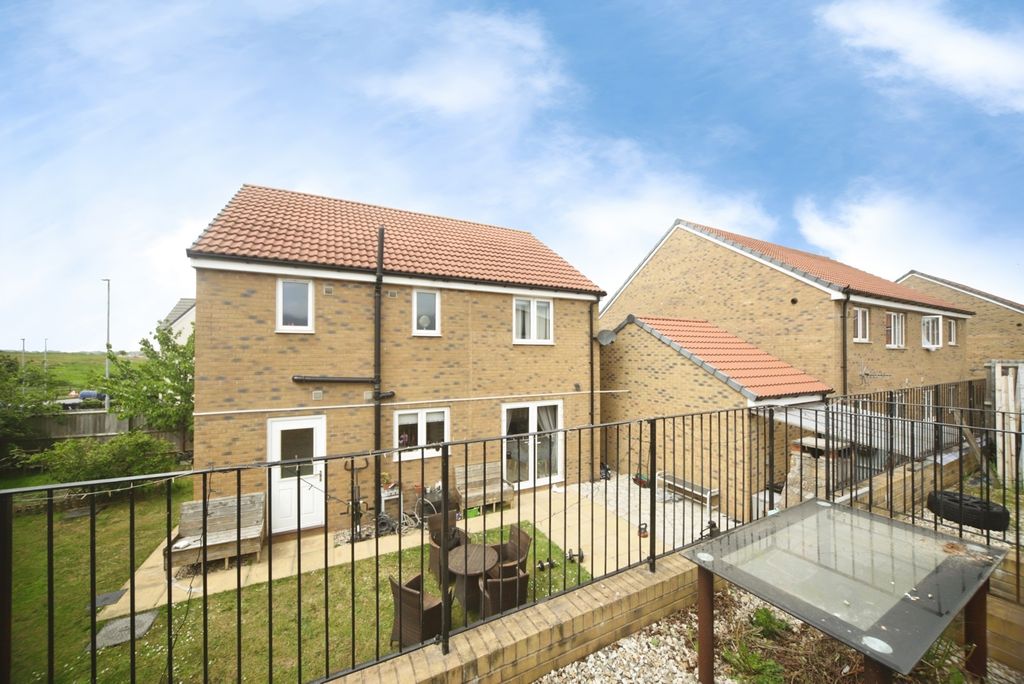 Property photo 3 of 19 Pbox-Img.Jpg