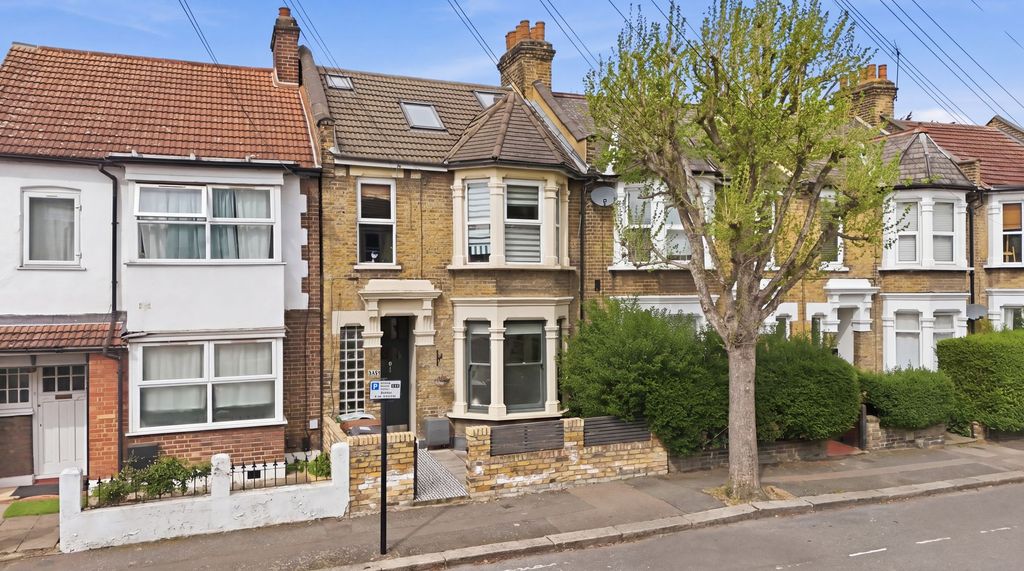 Property photo 1 of 20