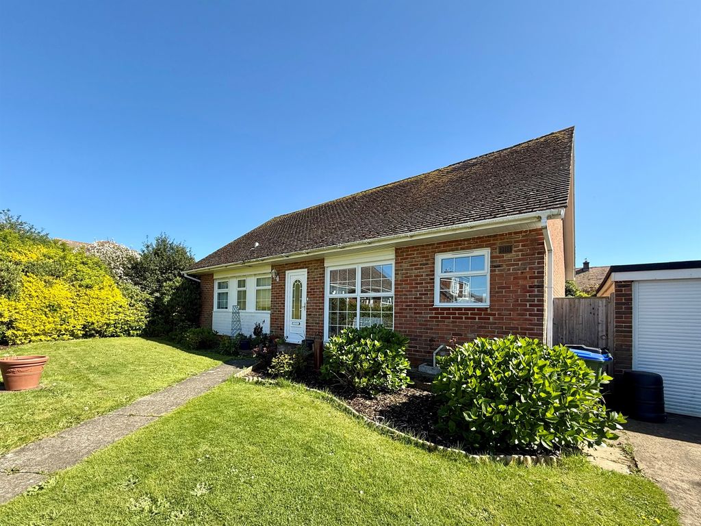 Property photo 2 of 19