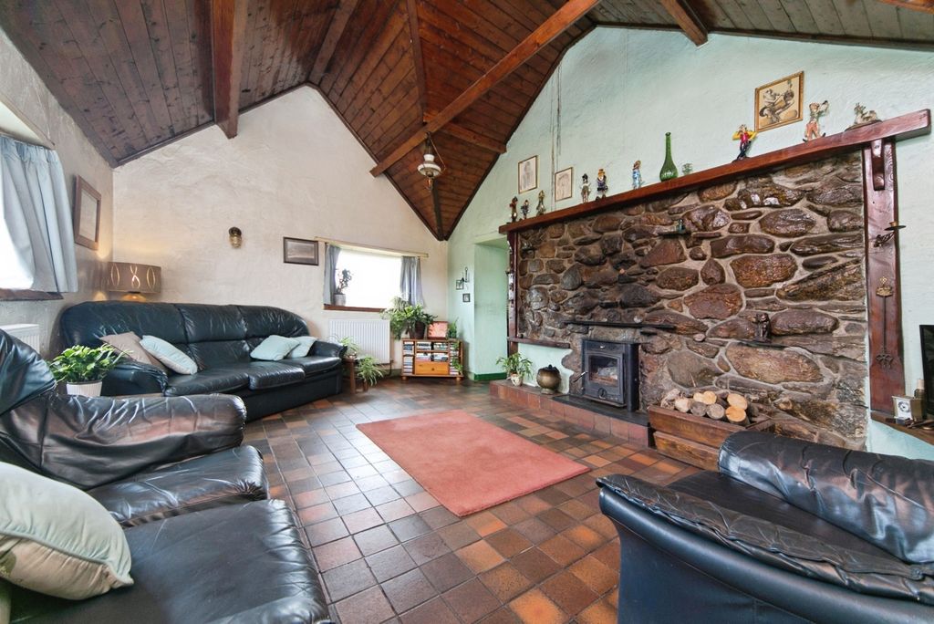 Property photo 2 of 26 Photo