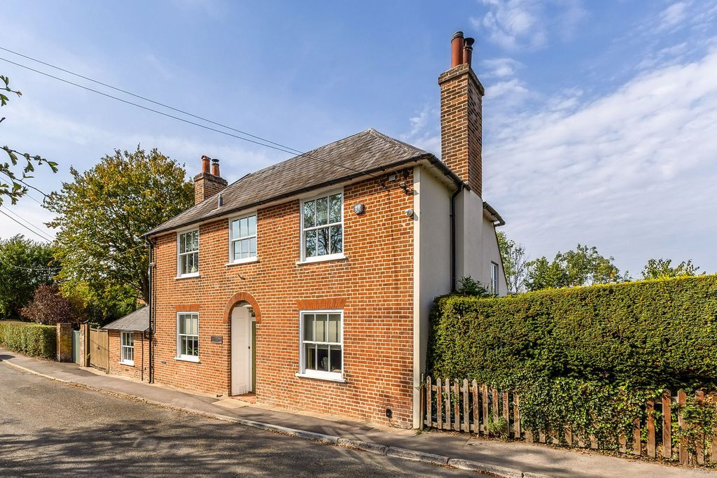 Property photo 1 of 16