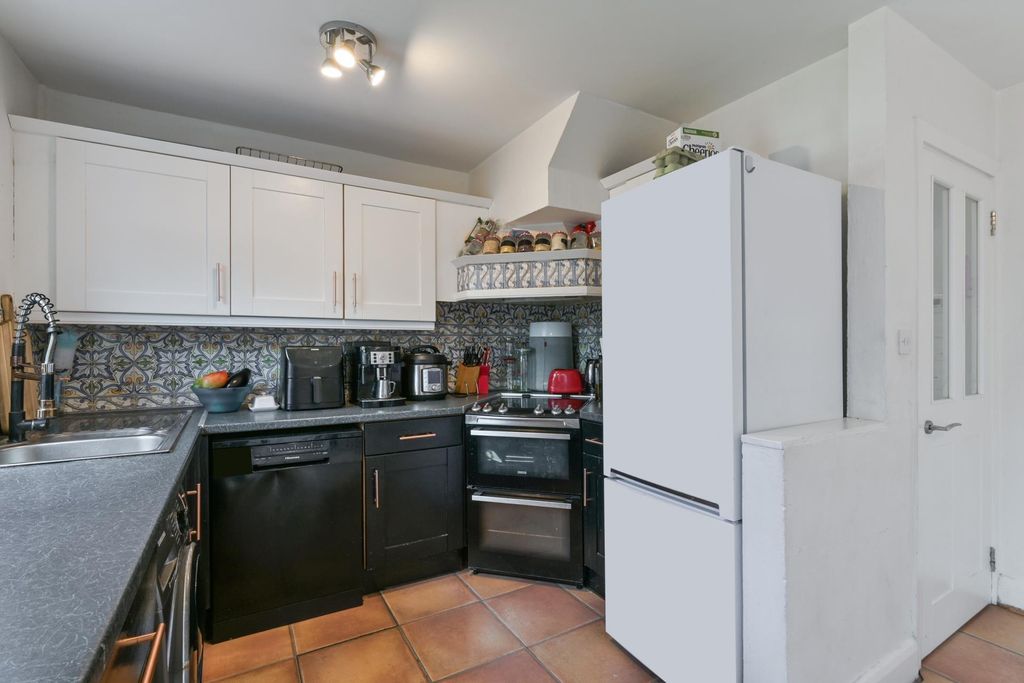 Additional image 6 of 3 bed terraced house for saleClayponds Avenue TW8