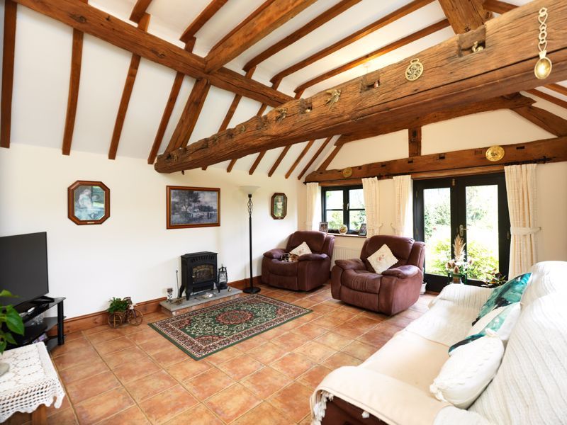 Property photo 3 of 29 Photo 15
