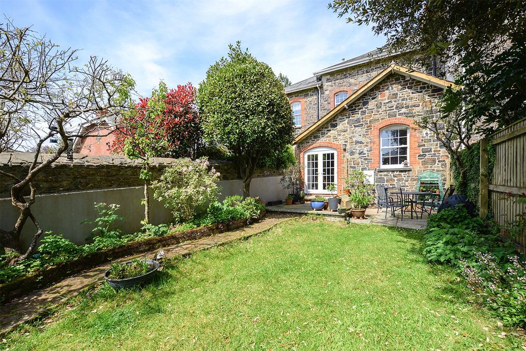 Property photo 1 of 26 Picture No. 06