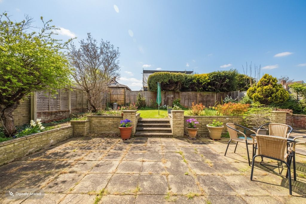 Property photo 2 of 10 Picture No. 23