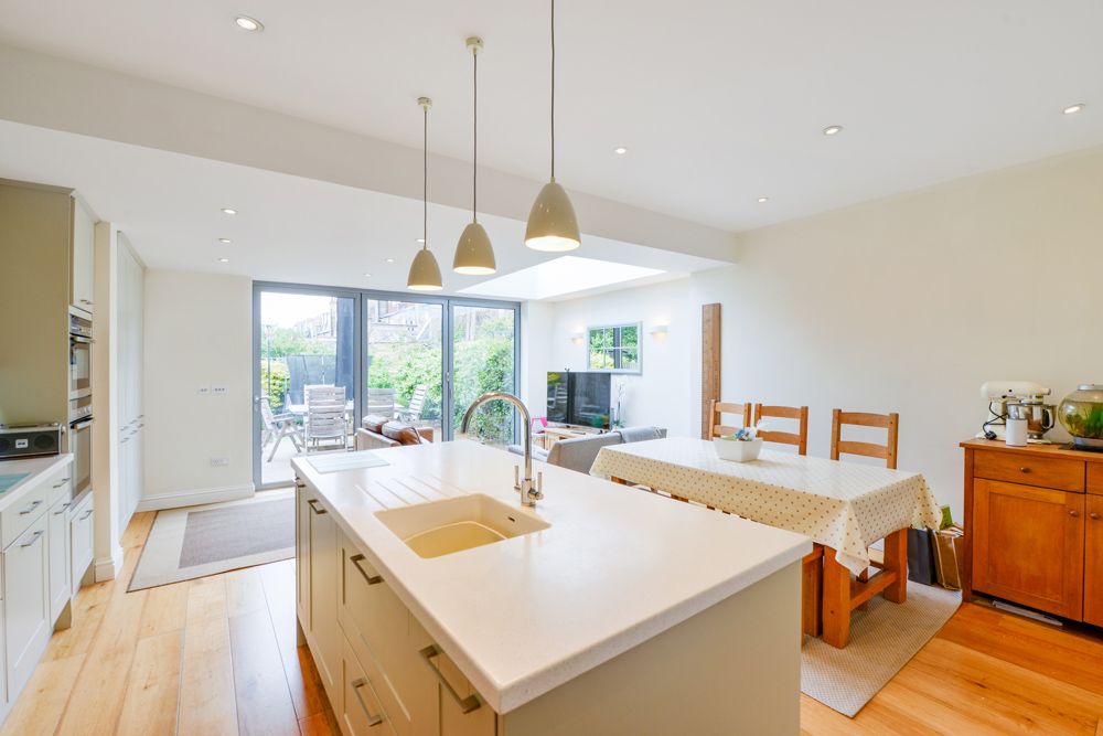 Property photo 2 of 9 Photo 2