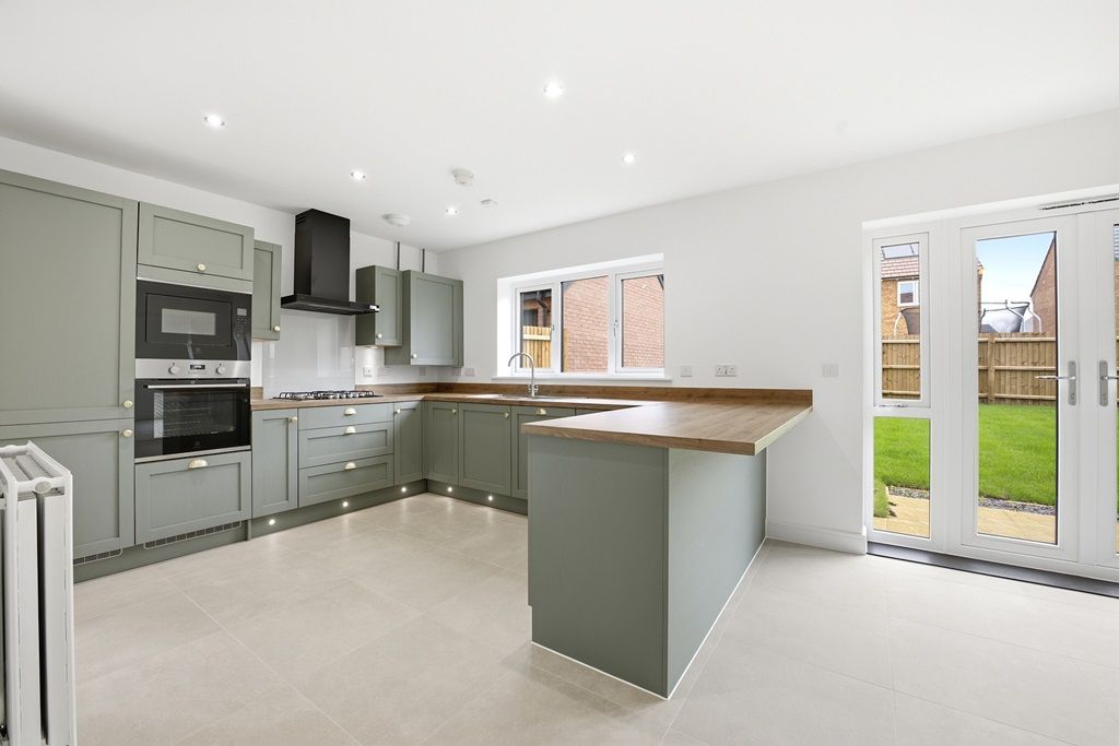 Property photo 2 of 14 A Sociable Space Complete With Breakfast Bar