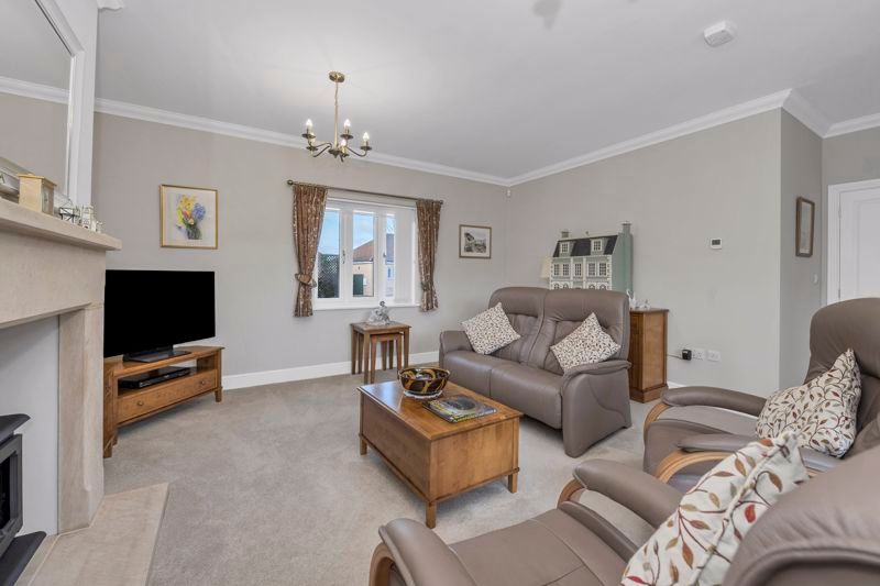 Property photo 3 of 26 Sitting Room