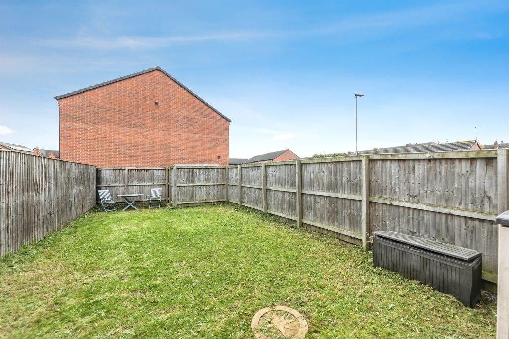 Property photo 2 of 17