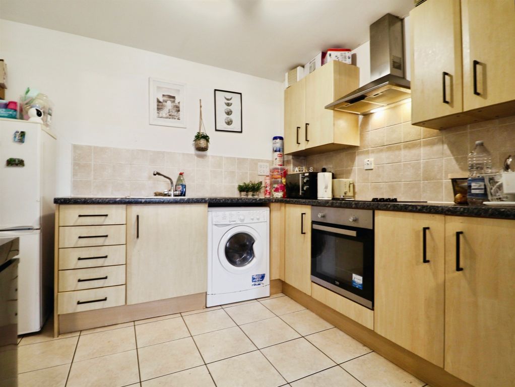 Property photo 3 of 17