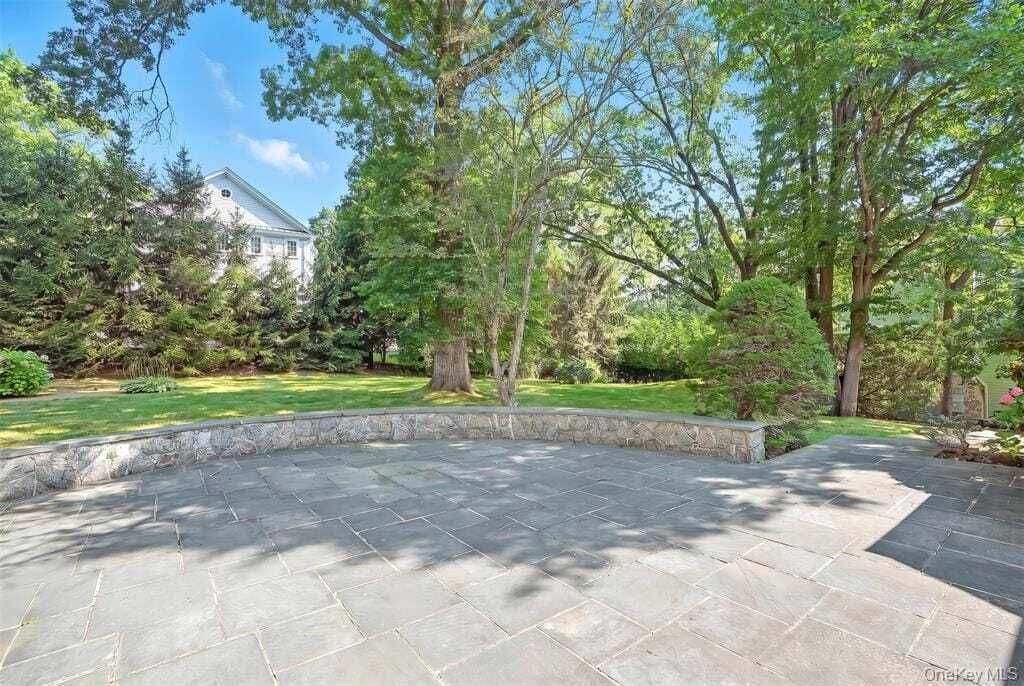 Property photo 2 of 6 <Alttext/>
