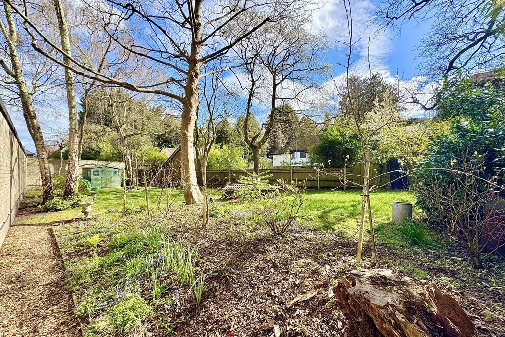 Additional image 27 of 4 bed flat for saleWestern Road, Branksome Park, Poole BH13