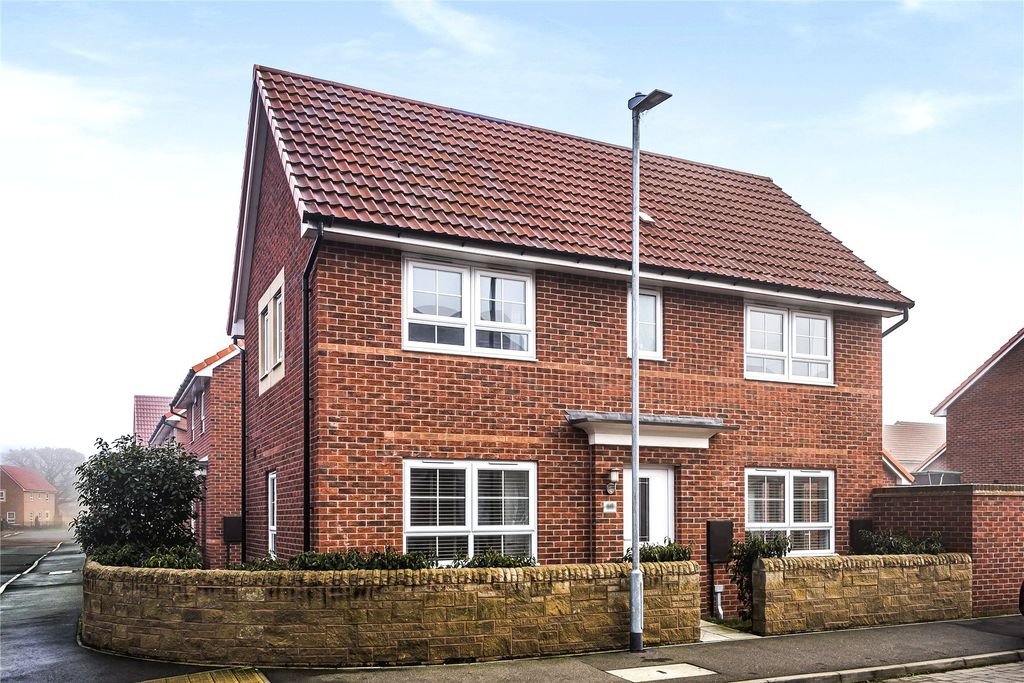 Property photo 1 of 21 Picture No. 01