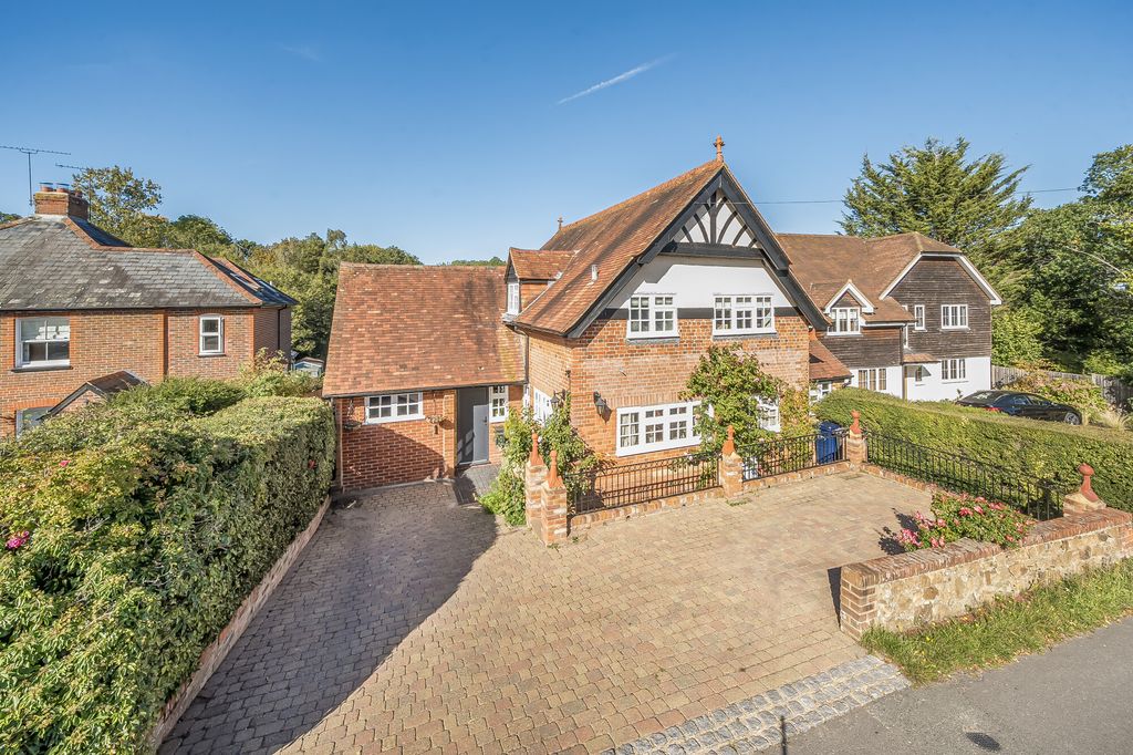 Property photo 1 of 19