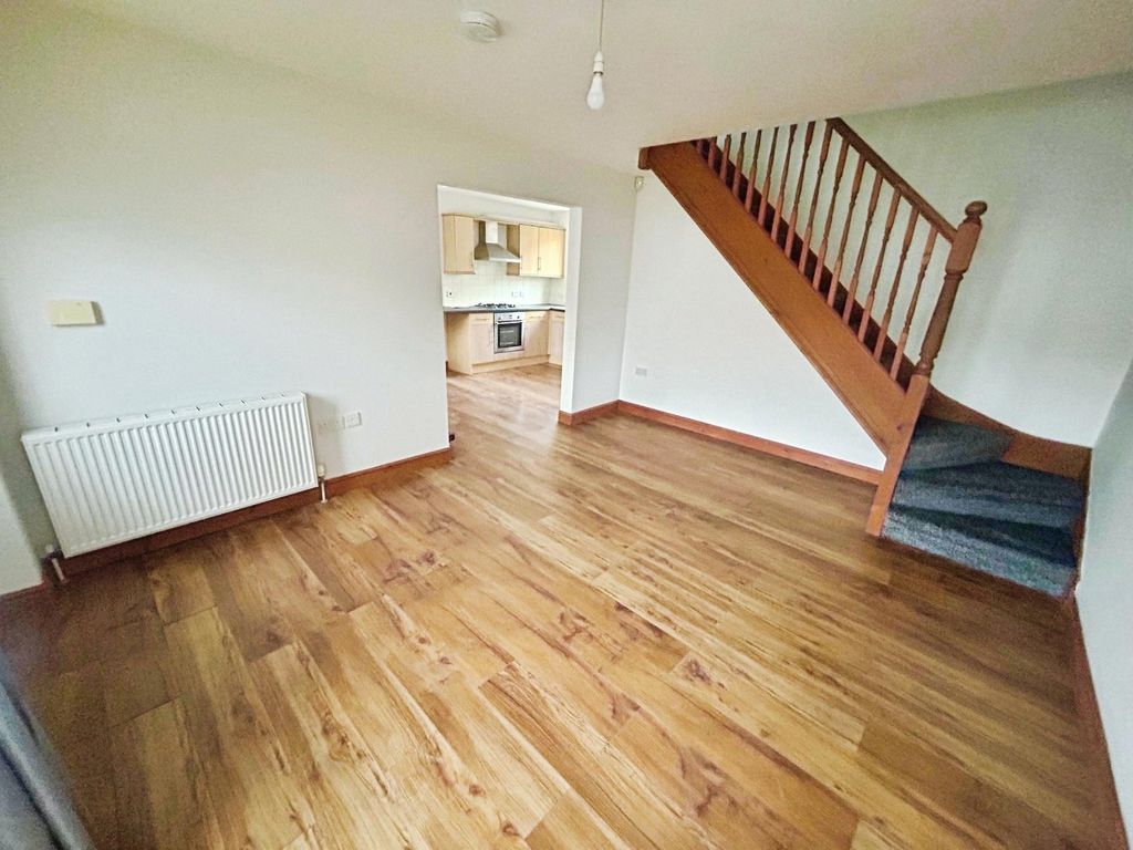 Property photo 2 of 9 Living