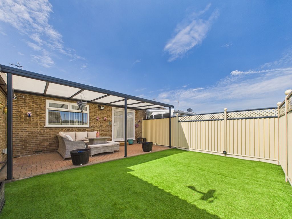 Property photo 2 of 20 5440343