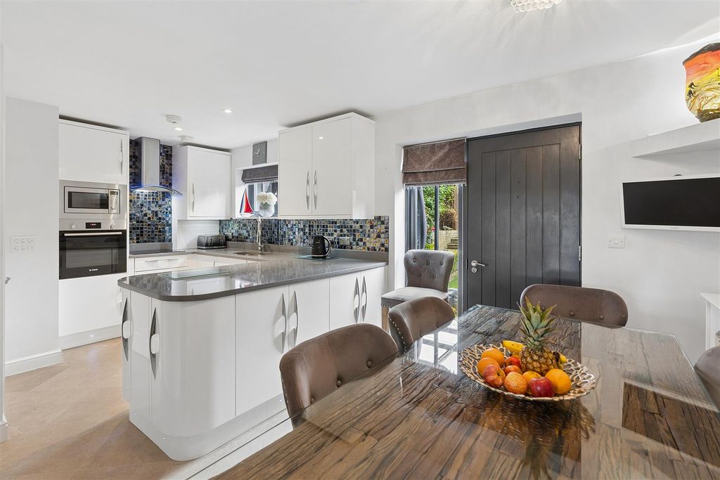 Property photo 2 of 26 3 Courtsole Farm-Hr12.Jpg
