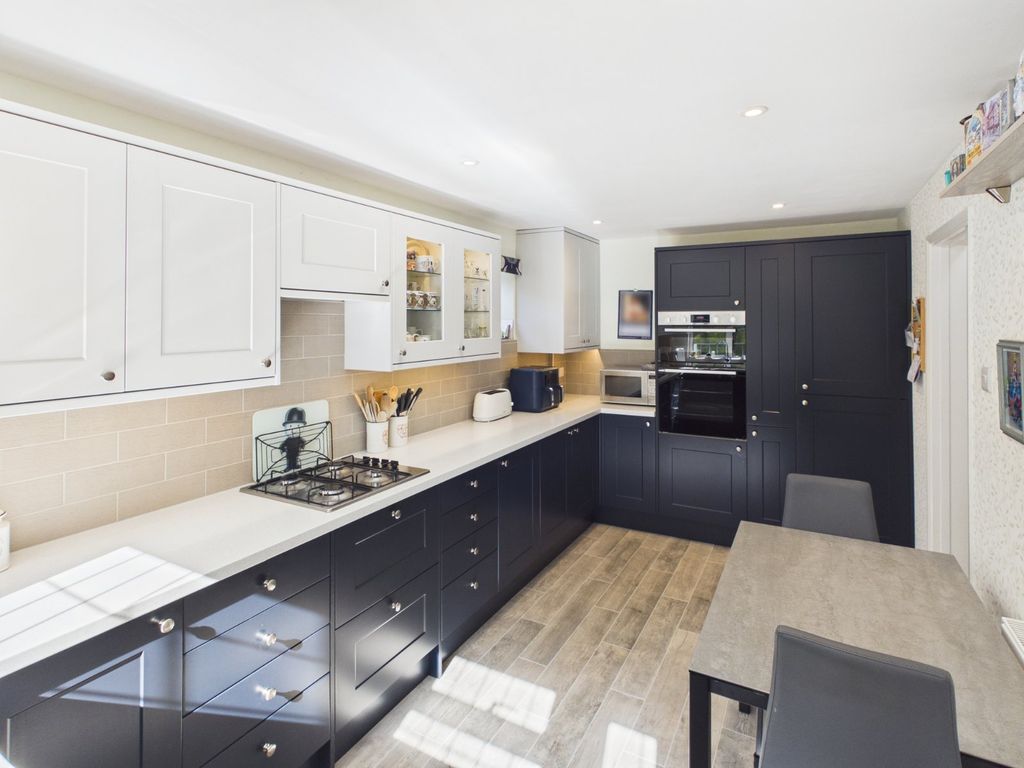 Property photo 2 of 14 Picture No. 09