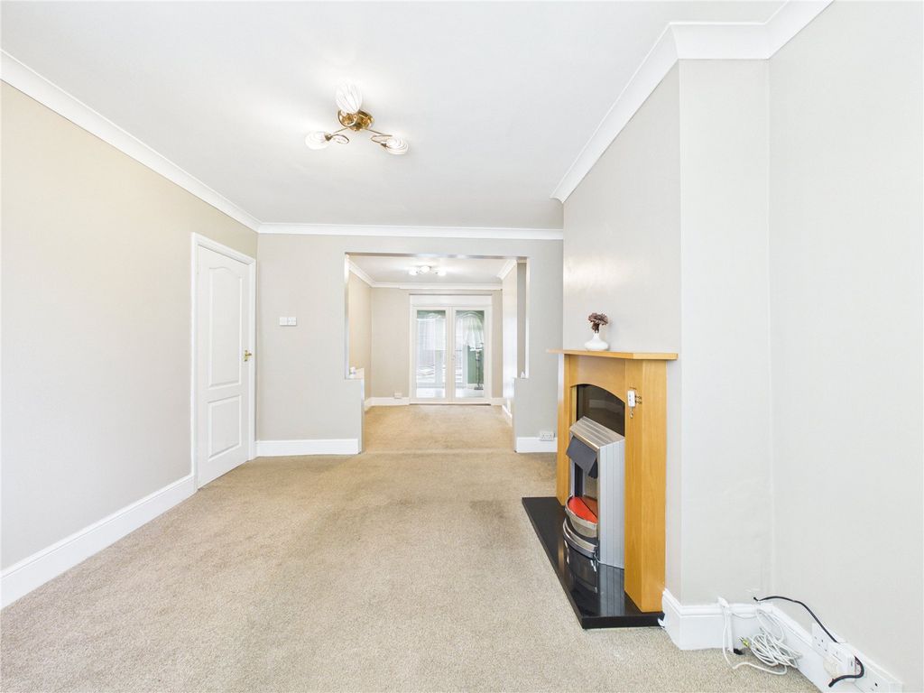 Property photo 1 of 16 Picture No. 05