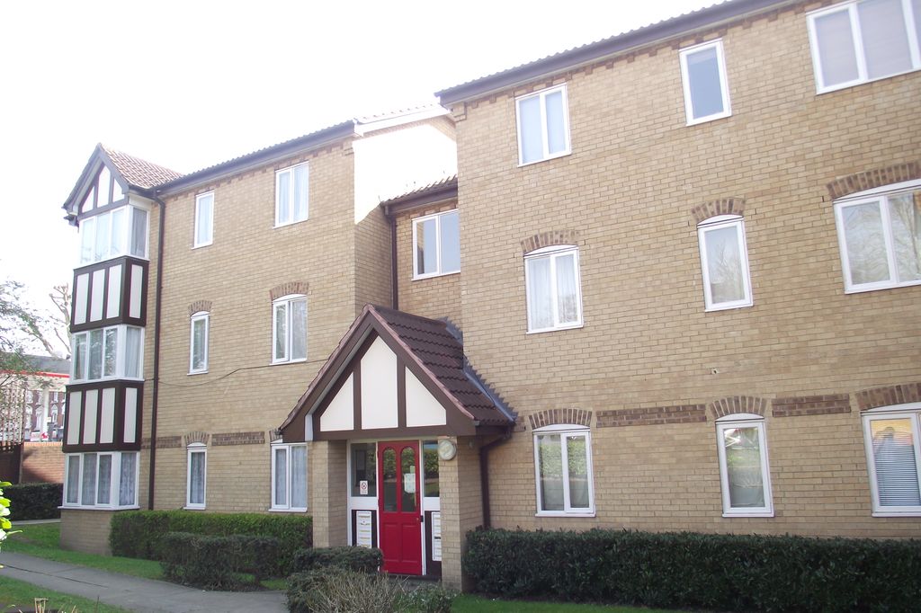 Property photo 1 of 9
