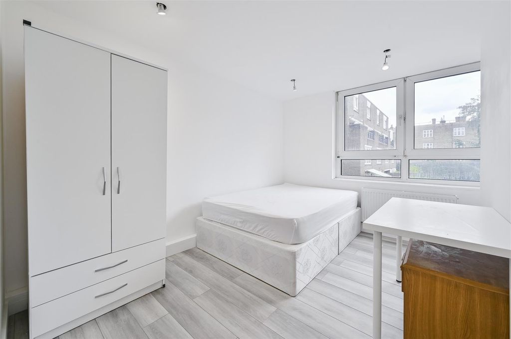 Property photo 2 of 7 Bedroom 2 .Jpeg