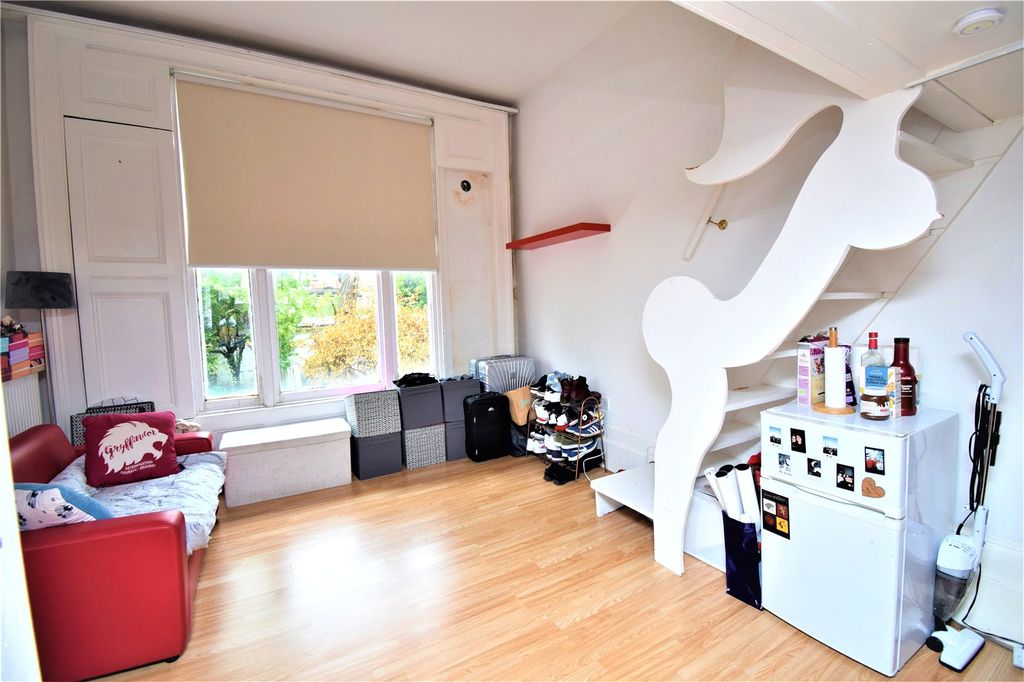 Property photo 1 of 9 Picture No. 02