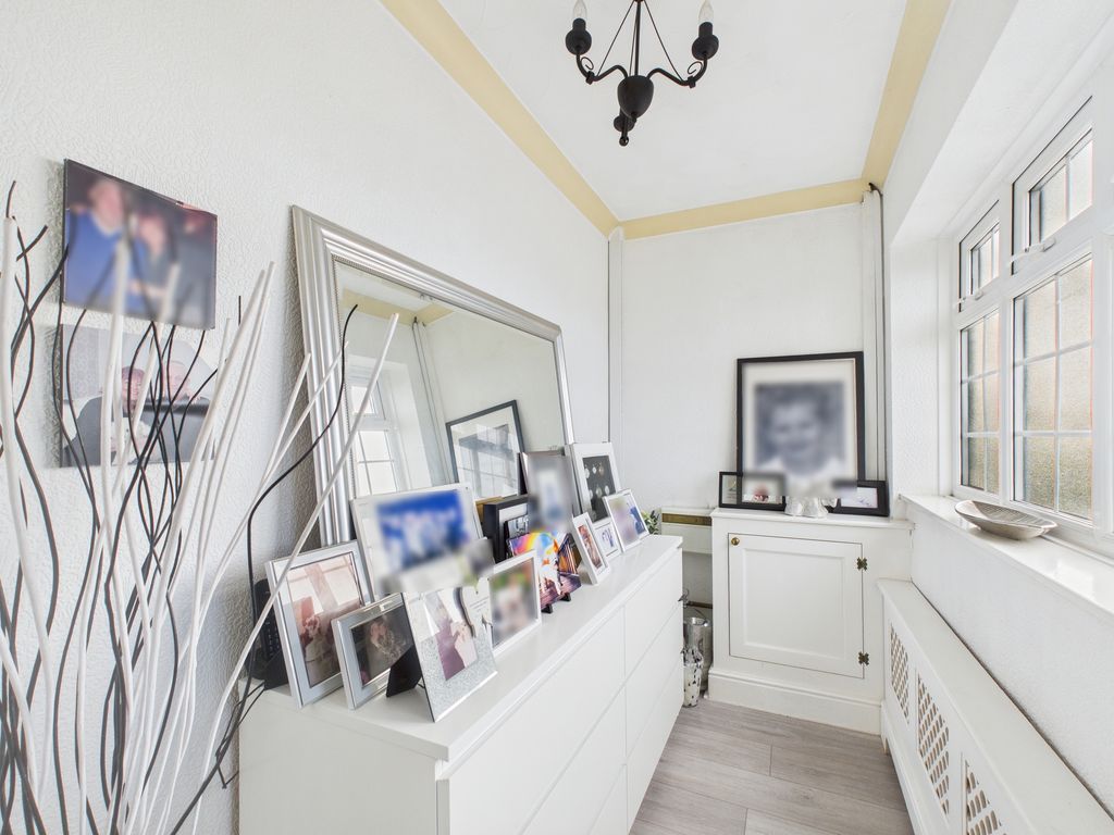 Property photo 2 of 30