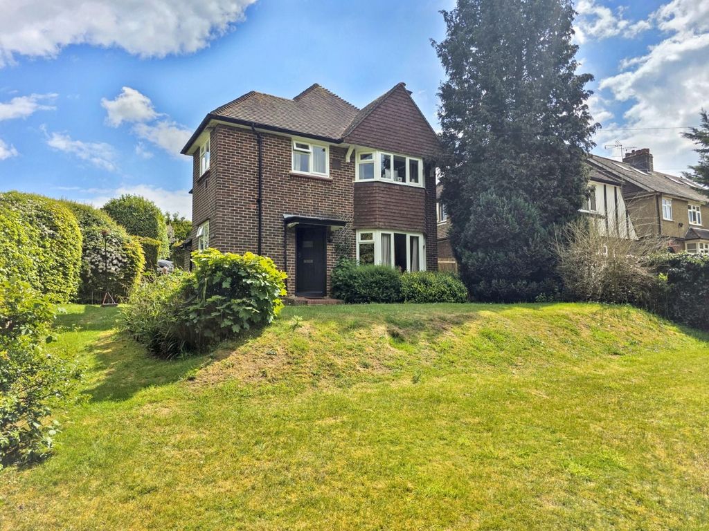 Property photo 1 of 20