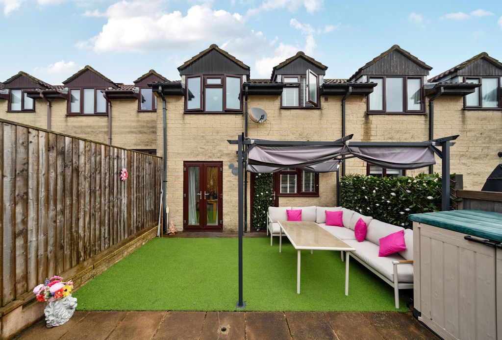 Property photo 1 of 20 1366029-3-68F74d5...