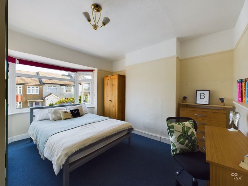 Property photo 1 of 22 Photo 23