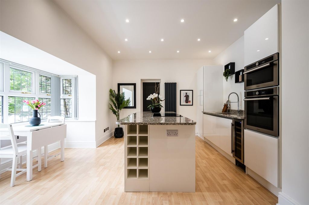 Additional image 38 of 5 bed detached house for saleDore Road, Sheffield S17
