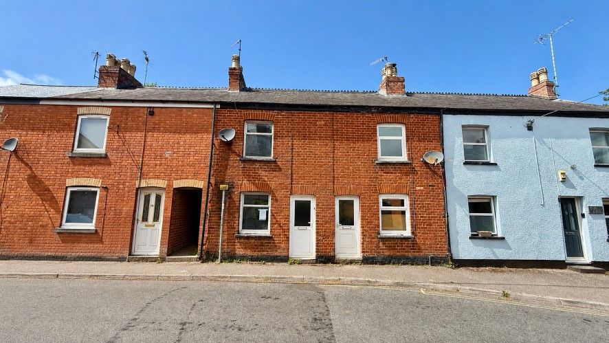 Property photo 1 of 7