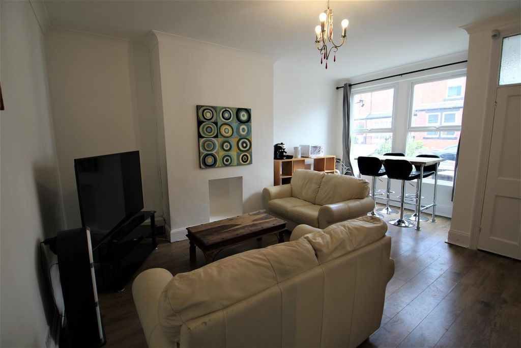 Property photo 2 of 11 Img_6932.Jpg