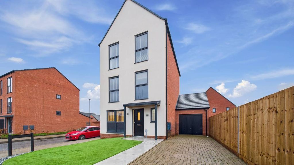 Property photo 1 of 20 4639341