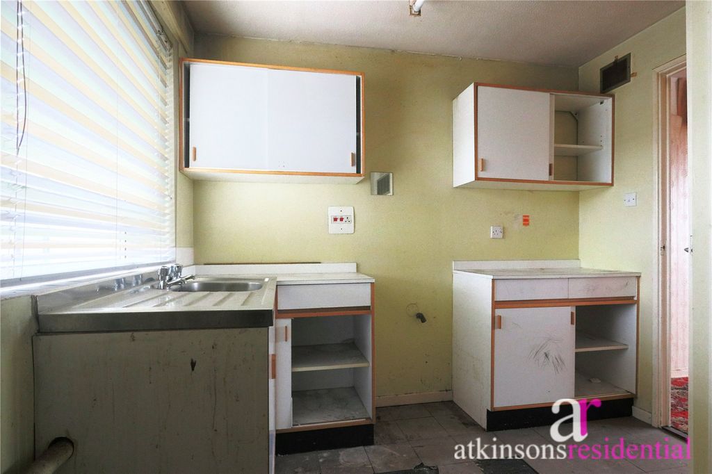 Property photo 3 of 7 Picture No. 09