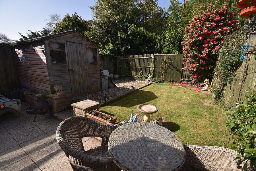 Property photo 2 of 11