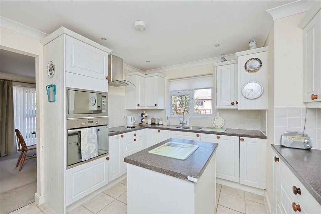 Property photo 3 of 4