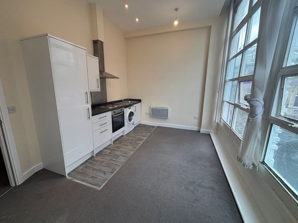 Property photo 1 of 3