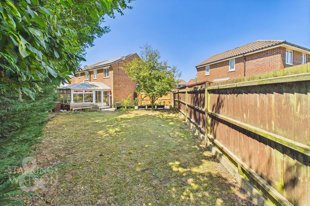 Property photo 1 of 22