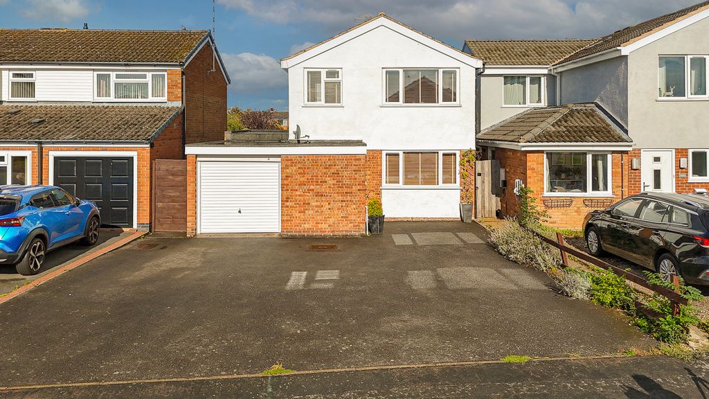 Property photo 1 of 23