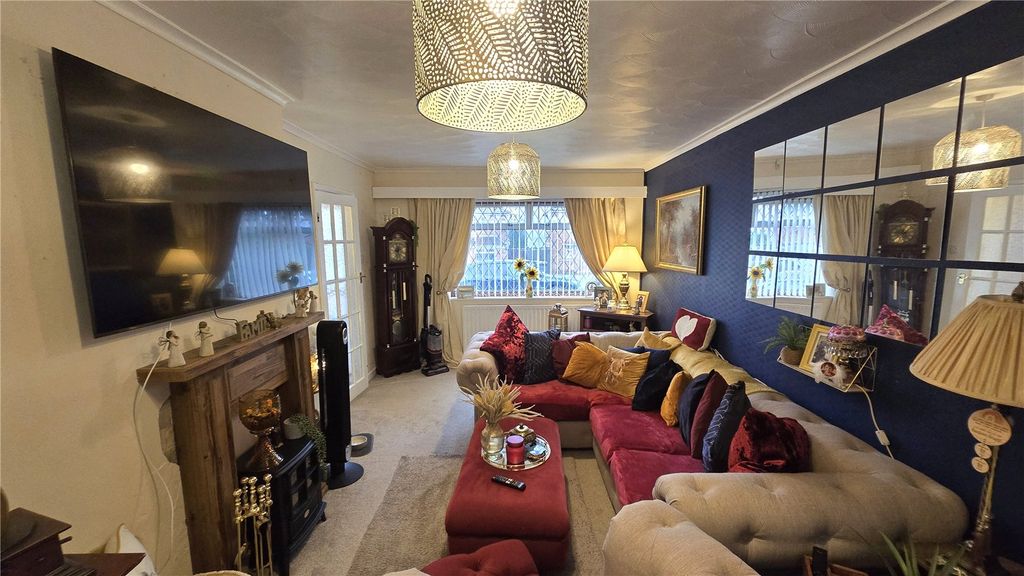 Property photo 3 of 13 Picture No. 11