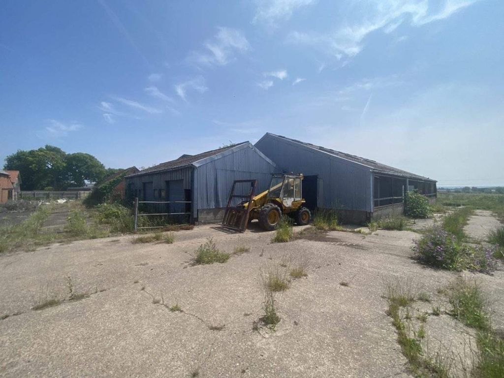 Property photo 3 of 7